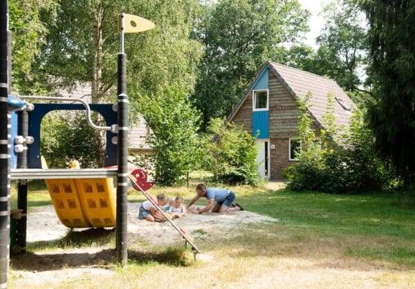 5-Persoons Kindervakantiehuis (CK5) in Assen Drenthe - rentatentnederland.nl