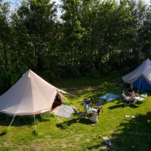 Groene Camping In De Polder - Tipi Tent in het prachtige Brabantse land. Lage Zwaluwe