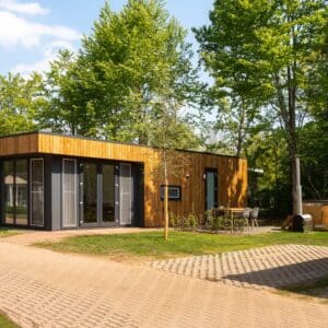Happy Oak Lodge met hottub | 4 personen in Zuna Nederland - rentatentnederland.nl