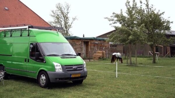 Kamperen op de boerderij aan de Dokkumer Ee.. Stiens